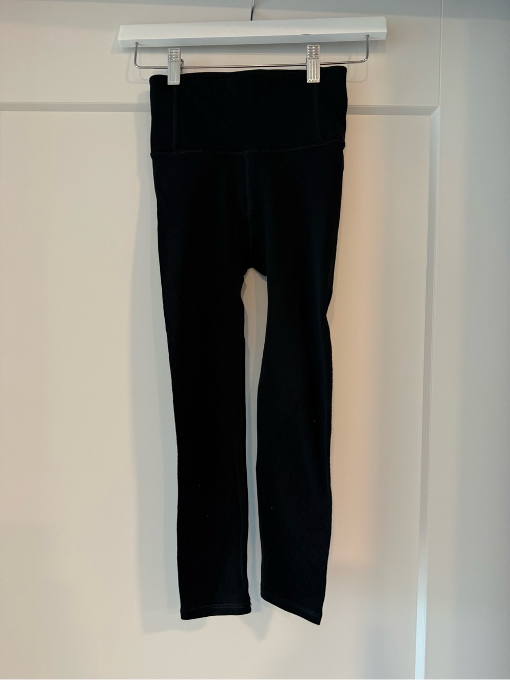 lululemon athletica Black Cropped High-Rise Leggings